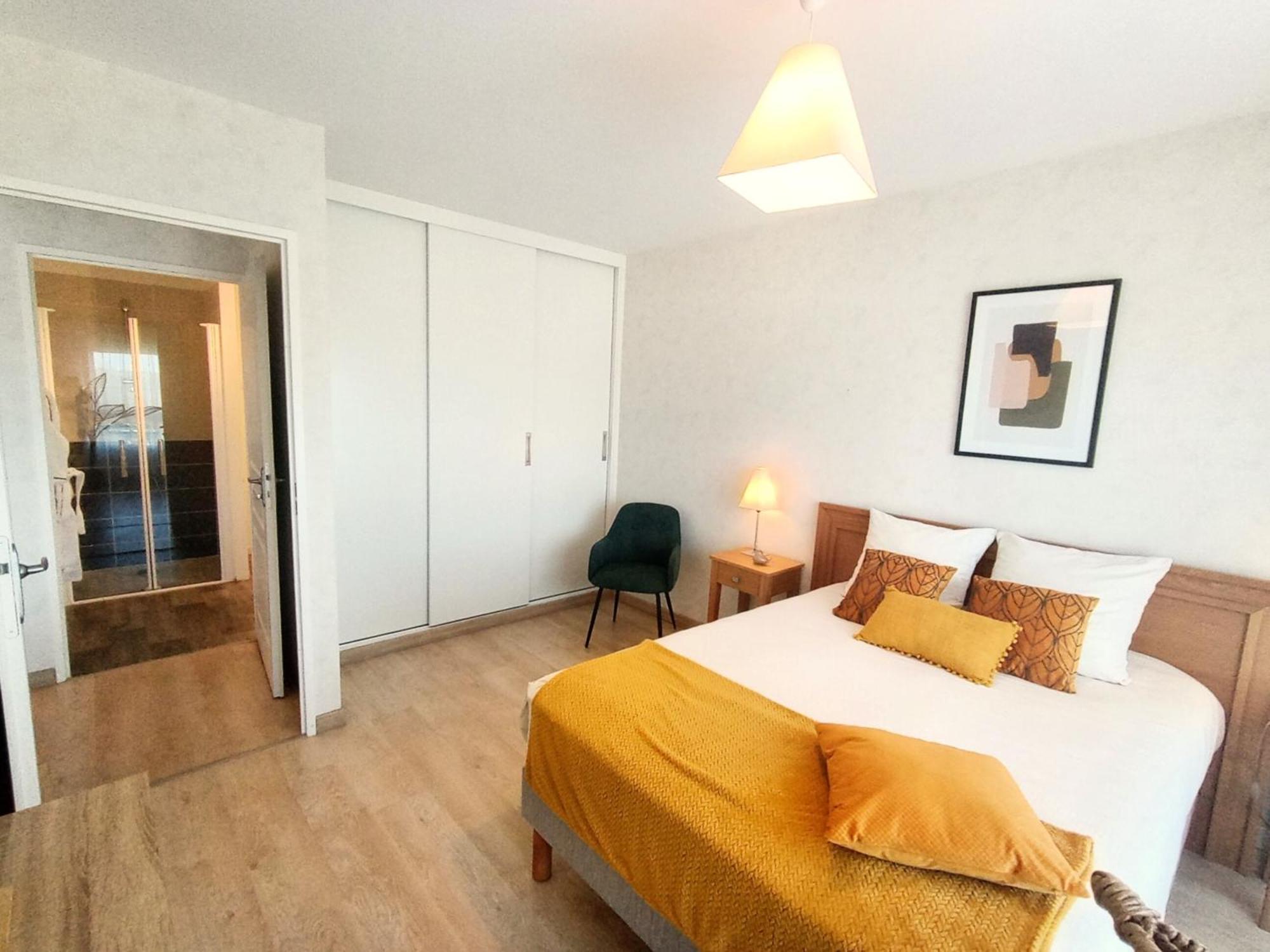 Domitys Le Jardin Des Trois Rois Aparthotel Romorantin-Lanthenay ภายนอก รูปภาพ