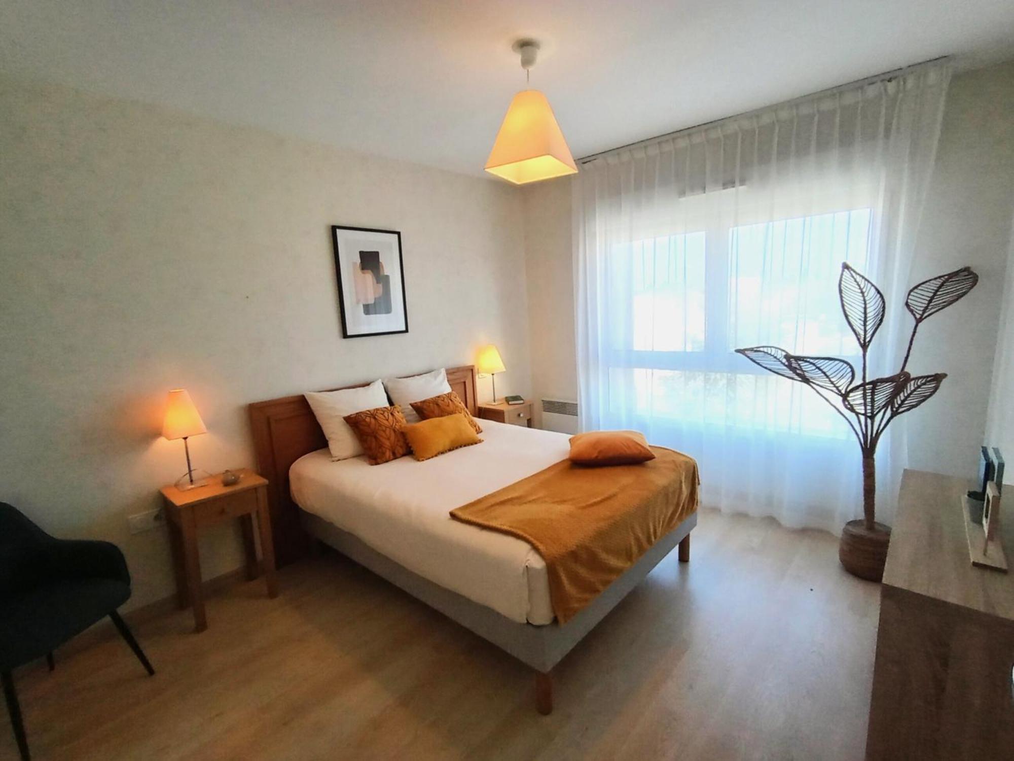 Domitys Le Jardin Des Trois Rois Aparthotel Romorantin-Lanthenay ภายนอก รูปภาพ