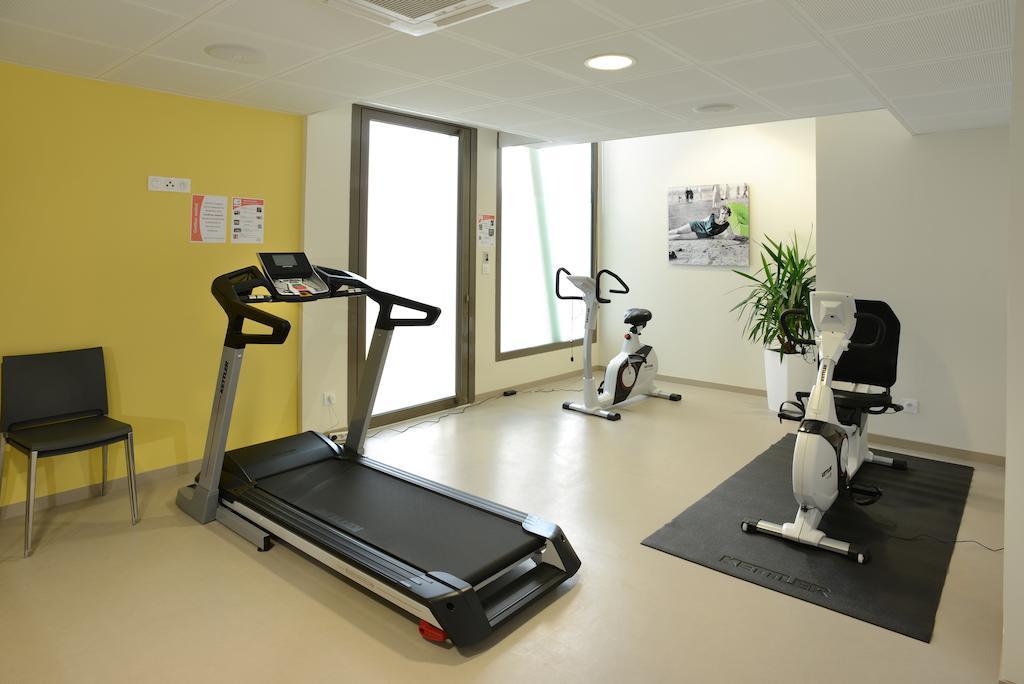 Domitys Le Jardin Des Trois Rois Aparthotel Romorantin-Lanthenay ภายนอก รูปภาพ